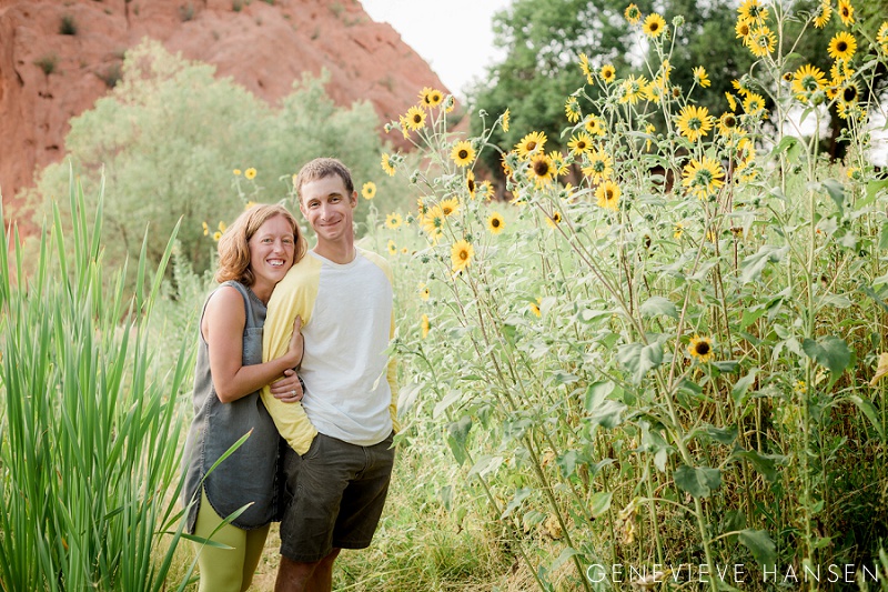 red-rock-canyon-open-space-family-photo-session-colorado-springs-manitou-springs-co-tall-grass-wild-natural-16