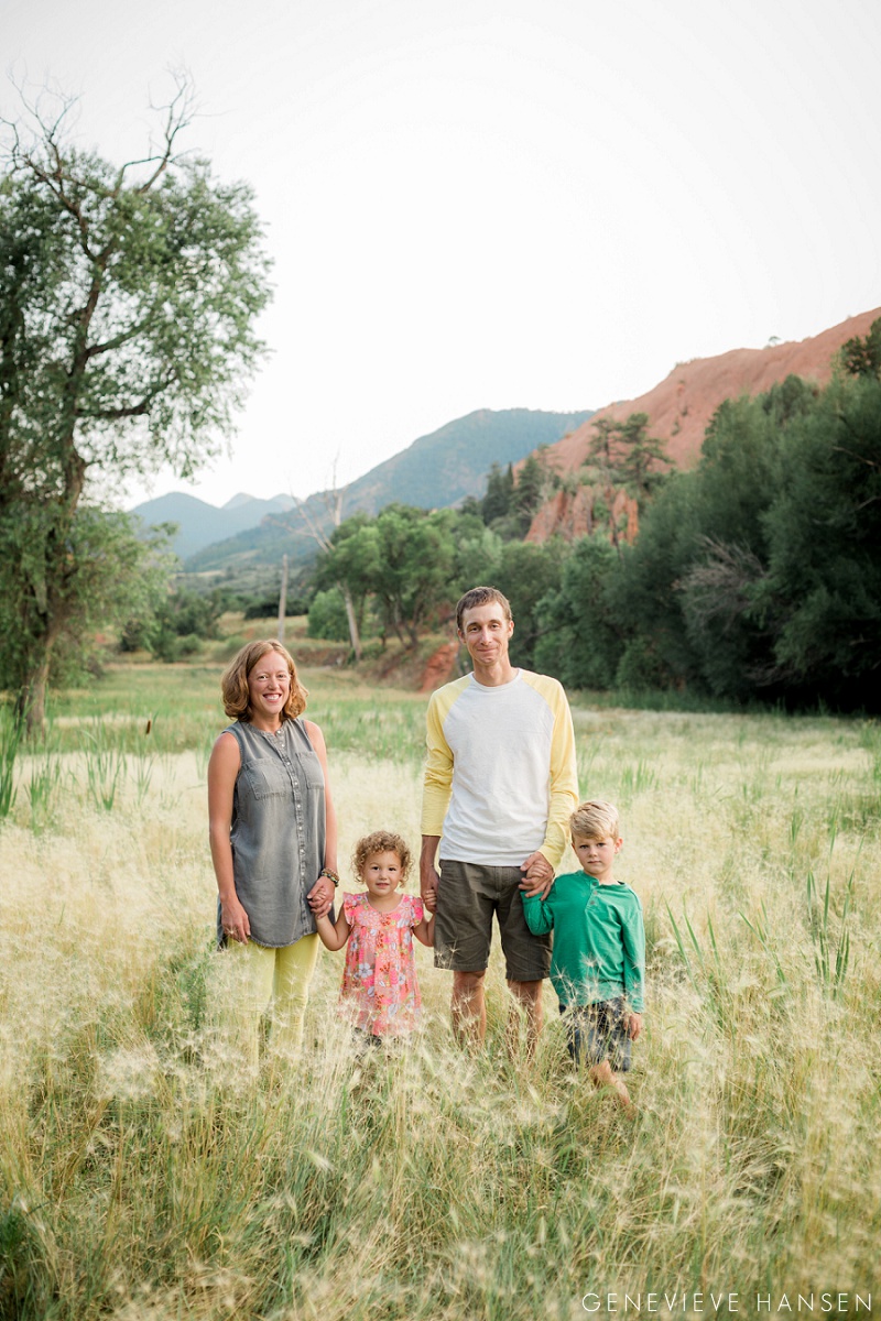 red-rock-canyon-open-space-family-photo-session-colorado-springs-manitou-springs-co-tall-grass-wild-natural-20