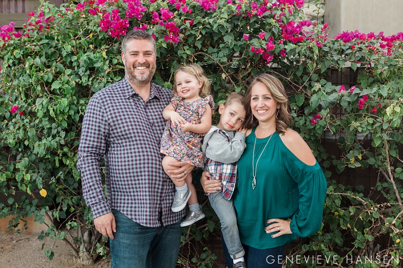 market-street-at-dc-ranch-family-session-north-scottsdale-holiday-photos-kids-candid-playful-photographer-16