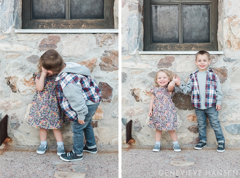 market-street-at-dc-ranch-family-session-north-scottsdale-holiday-photos-kids-candid-playful-photographer-8