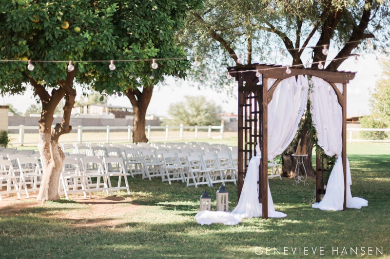 webster-farm-wedding-gilbert-arizona-wedding-photographer-natural-light-cranberry-bridesmaid-dresses-rustic-diy2016-10-14_0028
